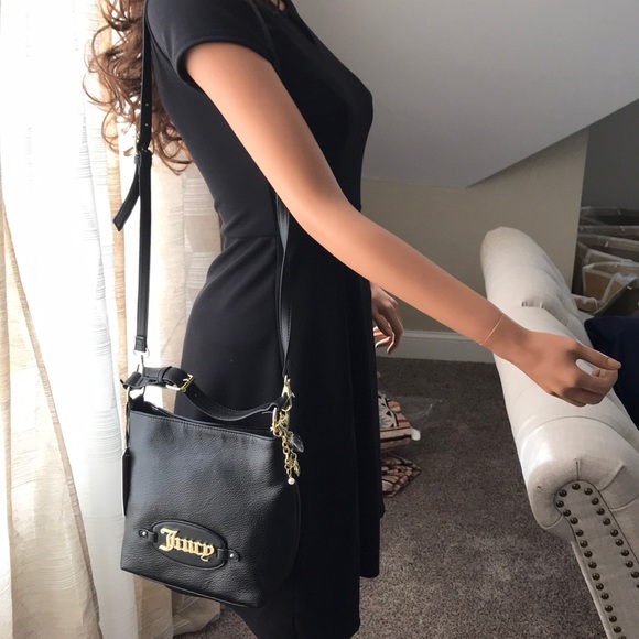 Juicy Couture Handbags - Juicy Couture Crossbody Bag